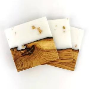 Ensemble de 4 sous-verres en bois et en résine de forme ronde pour la protection de la table et l'utilisation décorative à la maison - Product Image 5