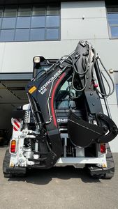 รถตักล้อยางไฮโดรมีค รุ่น HMK 62T - Product Image 6