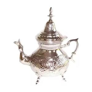 Artistic Heritage Dallah Coffee Pot para una decoración elegante para el hogar y un elegante escaparate cultural - Product Image 5