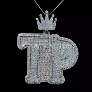 Bold Flashy Moissanite GIA Certified Hip Hop Pendentif Party Style Collier avec Micro Pave Stones Argent Sterling Plaqué Or 10K - Product Image 2