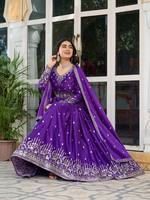 Costumes de créateur Anarkali avec Dupatta pour dames Nouveau travail de broderie lourde de style pakistanais pour la fête Fancy Kurtis