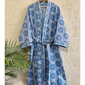 Peignoir en coton 60s imprimé à la main, collection été, vente en gros - Product Image 3