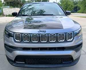 Jeep Compass Limited Sport 2024 d'occasion, propre - Product Image 2