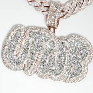 Colgante Personalizado con Letras de Burbuja |   Moissanita VVS |   Plata de Ley 925 |   Joyería Hip Hop con Incrustaciones de Diamantes - Product Image 3