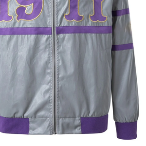 Chaqueta Bomber Reversible Reflectante Omega 3M, Gris y Morado en la Parte Delantera, Premium, Estilo Fraternidad Griega, Impermeable, Urbana, con Ribete Acanalado - Product Image 6