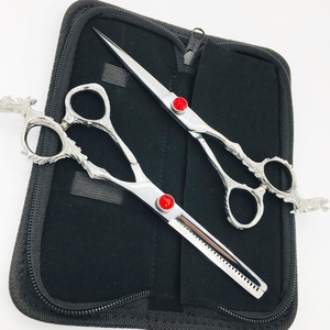 Ciseaux de coiffure professionnels avec poignée en dragon Conception personnalisée Logo Pointe de lame tranchante Ciseaux de coiffeur Qualité offerte - Product Image 2