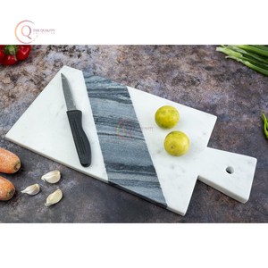 Planche à découper en marbre blanc naturel fait à la main avec poignée Bloc à découper rectangulaire élégant pour vaisselle de cuisine - Product Image 5
