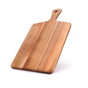 Planche à découper en bois naturel avec poignée intégrée et trou de suspension, écologique, passe au lave-vaisselle, REHMAN CRAFT - Product Image 2