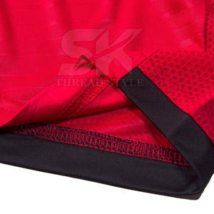 Diseño superior personalizado Últimos diseños de camisetas de fútbol Uniforme de fútbol Impresión Logo Ropa de equipo de fútbol - Product Image 4