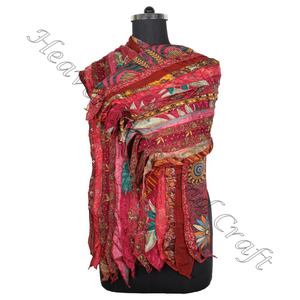 Châle sari en soie recyclée fait à la main de créateur 15 bandes d'écharpe longue pour femme avec motif tropical Soie fine Vente en gros Vintage SC510 - Product Image 6
