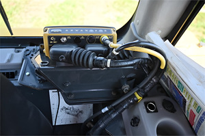 Bulldozer de buena calidad 2014 KOMATSU, bulldozer controlable de 39 toneladas, bulldozer D de segunda mano para Komatsu - Product Image 6