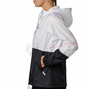 Veste coupe-vent pliable pour femme avec capuche pour les voyages d'hiver, la randonnée et les jours de pluie avec doublure en nylon-Vêtements de plein air - Product Image 3