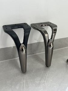 प्लास्टिक कवर प्लेट के साथ लोहे की सामग्री पैर नई डिजाइन फर्नीचर पैर - Product Image 2