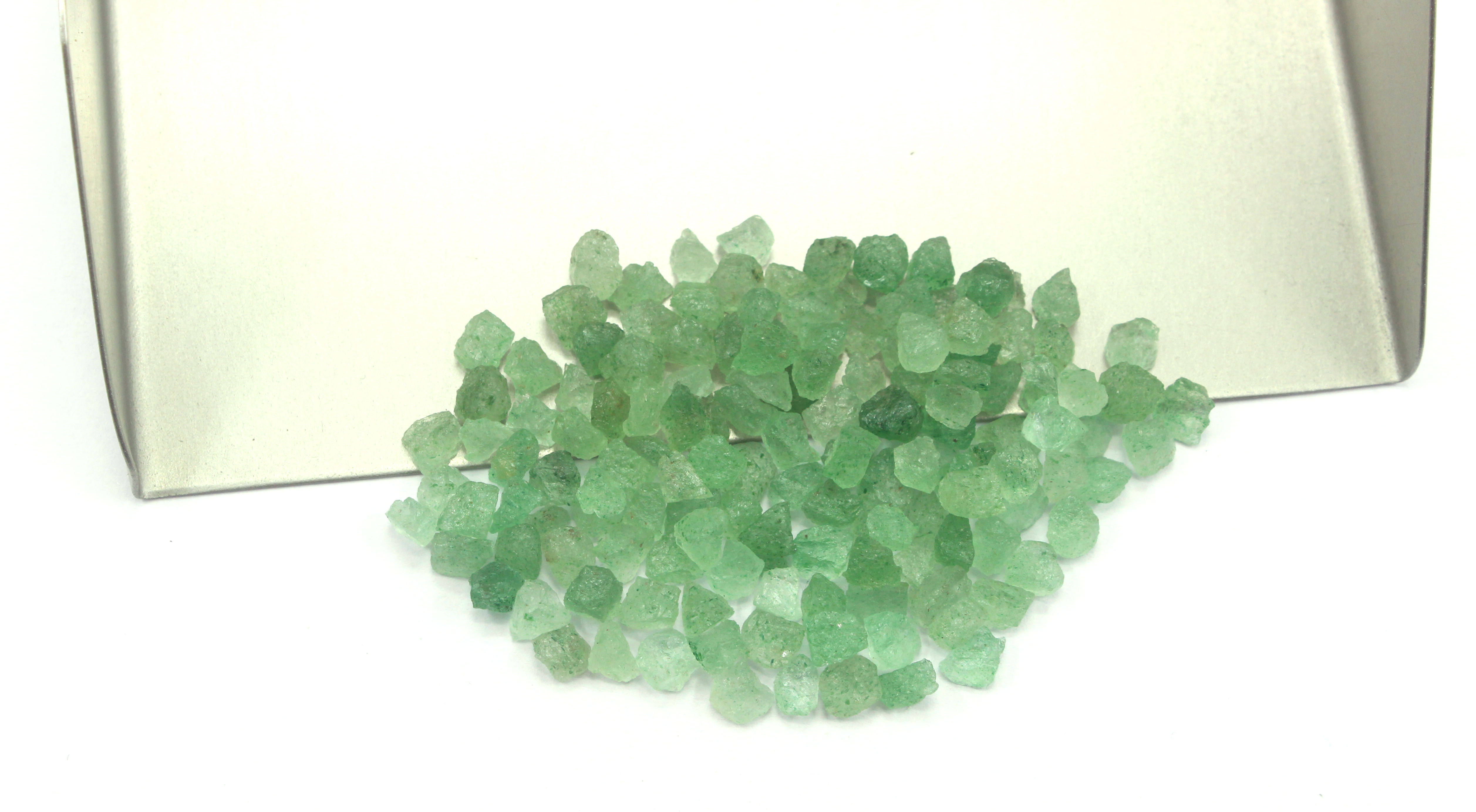 สีเขียว