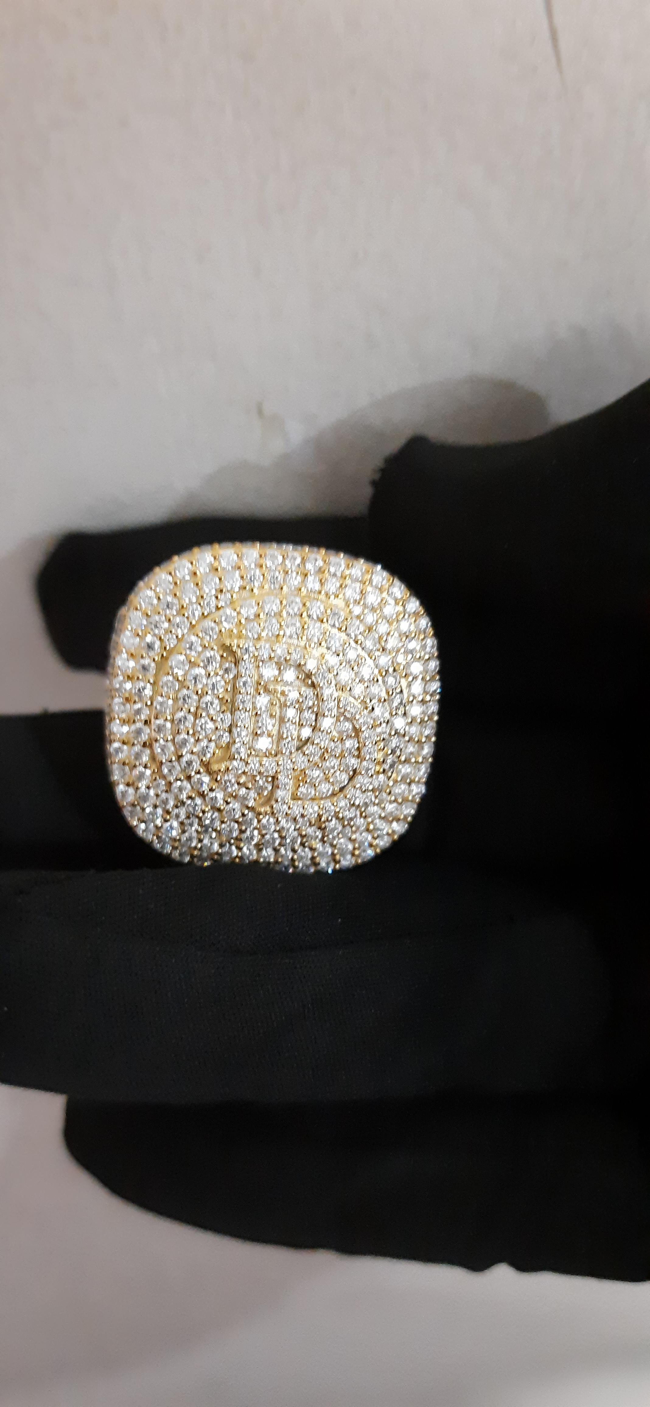 ตามที่แสดงในภาพ