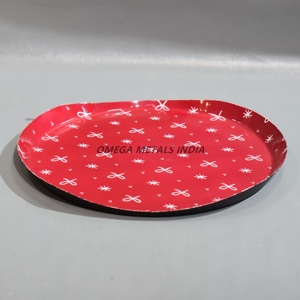 Elegante bandeja ovalada en rojo llamativo con lazo juguetón y motivo de estrella perfecta para mostrar golosinas y agregar alegría a tu espacio - Product Image 2