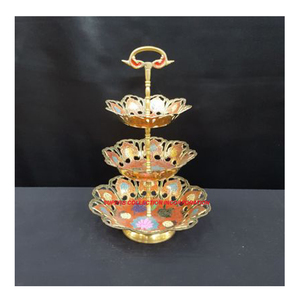 Deux cuvettes à chocolat gravées en laiton pour vente à chaud et de haute qualité - Product Image 2