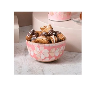<b>Pink</b> Color Metal Serving <b>Bowl</b> Home and Event Decorative Serving <b>Bowl</b> Round Shape Hot Selling Fancy Chocolate <b>Bowl</b> - Product Image 1