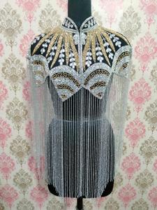 Robe cape élégante Burlesque Paillettes perlées Broderie Silhouette droite Col en V Attache Longueur au sol Soutien-gorge intégré Club Party - Product Image 3