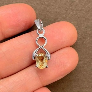 Pendentif ovale en citrine plaqué rhodium en argent sterling, tendance, vente en gros, fait main, cadeau minimaliste POUR ELLE, bijoux de février - Product Image 1