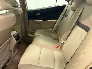NOUVEAU Toyota Camry XLE V6 2013 avec transmission automatique et sièges en cuir - Product Image 5
