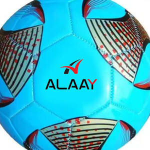 Balón de fútbol de cuero de PVC Alaay tamaño 5 para entrenamiento al aire libre y deportes con alta retención de aire Impresión de logotipo personalizable - Product Image 3
