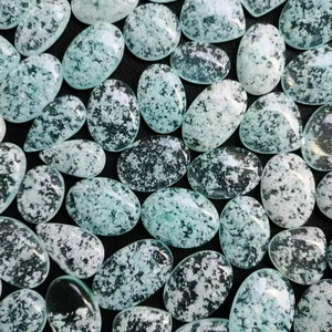 Hémimorphite naturelle faite à la main de haute qualité pierre précieuse en vrac Cabochon naturel hémimorphite forme mixte pour la fabrication de bijoux poli - Product Image 1