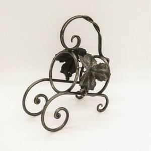 Los hermosos soportes para botellas de vino maximizan el espacio de almacenamiento al organizar las botellas de forma ordenada vertical o horizontalmente sin desorden. - Product Image 5