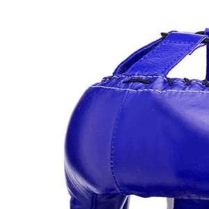 Protector de Cabeza de Boxeo Ajustable para Hombre, de Cuero Transpirable, Diseños Personalizados, Calidad Premium, Última Tendencia - Product Image 2