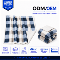 Plaid en flanelle à carreaux bleus, doux et chaud, réversible, en sherpa, pour canapé et lit, idéal pour l'hiver à la maison