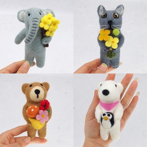 Nuevos Llaveros de Peluche de Fieltro de Lana Ecológicos Estilo Anime 2025, Decoración Colgante Adorable, Colores Personalizados, Fabricación China Terminada - Product Image 3