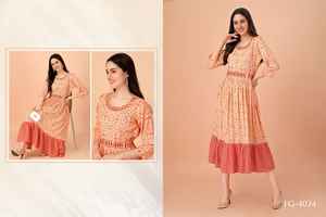 Vestido de boda de diseñador de aspecto elegante, el último vestido de rayón exclusivo con espejo y bordado a mano, fabricante de Surat - Product Image 4