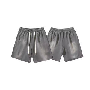 Pantalones cortos transpirables ligeros para hombre, cintura elástica con bolsillos laterales, tela de secado rápido para gimnasio, ropa informal al aire libre, patrón sólido - Product Image 1