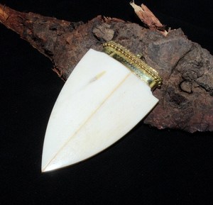 Colgante de Cuerno de Toro Natural Vintage con Forma de Luna, Joyería de Moda, Collar con Colgante de Media Luna, Accesorios - Product Image 1