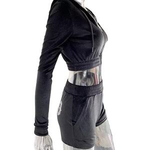 Ensemble de jogging moulant et élégant en velours pour femmes, 2 pièces, top court, sweat à capuche et short - Product Image 6