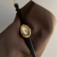 Jam Tangan Gelang Fashion Oval Quartz Mewah Kelas Atas Dial Kecil Niche Light Kulit Paduan Kristal Penunjuk Angka Romawi