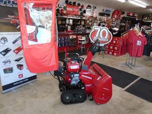 เครื่องเป่าหิมะคุณภาพสูงแบบขับเคลื่อนด้วยตัวเอง ใช้เชื้อเพลิงเบนซิน สตาร์ทไฟฟ้า ขนาด 18 นิ้ว แรงดันปานกลาง ระบบไฟฟ้ากระแสสลับ พร้อมเครื่องยนต์และเกียร์ - Product Image 5