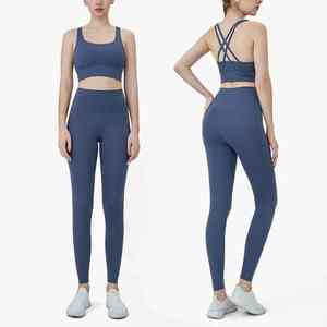 Ensemble de yoga pour femmes de haute qualité, nouveau style, décontracté, coupe régulière, 2 pièces, ensemble de yoga sans couture - Product Image 4