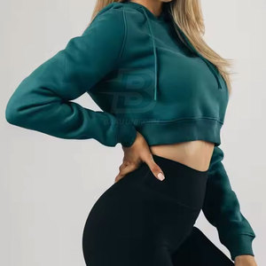 เสื้อฮู้ดครอปท็อปผู้หญิงคุณภาพพรีเมียม ผ้าฝ้ายผสมโพลีเอสเตอร์บุซับใน สวมใส่สบาย ระบายอากาศได้ดี เหมาะสำหรับฤดูหนาว ผลิตในประเทศปากีสถาน - Product Image 3