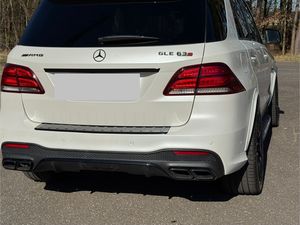 เบนซ์ GLE 63 AMG ปี 2024 รถกระบะ ดีเซล เทอร์โบ เกียร์อัตโนมัติ หลังคาซันรูฟ เบาะหนัง พวงมาลัยซ้าย สีเข้ม ล้อแม็ก R18 - Product Image 1