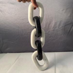 Chaîne en marbre noir et blanc faite à la main, artisanat de pierre de haute qualité, décoration de jardin et de maison, modèle de travail sculpté, motif personnalisé - Product Image 3