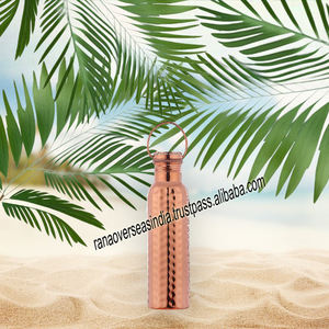 600ml Hand-Hammered Pure Copper Water Bottle with Lid and Carrying Handle Ayurvedic Drinkware Direct Accessory - Product Image 2