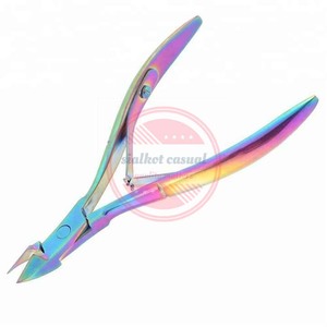 Pinza profesional para cutículas de acero inoxidable - Product Image 4