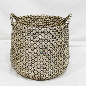 Eco-Friendly Handmade Palm Leaf <b>Wicker</b> <b>Storage</b> <b>Basket</b>, Decorative Container for Stylish Home and Office Use - Product Image 2