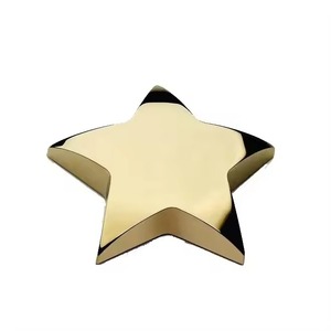 Peso de papel de metal con acabado elegante para decoración de oficina, organizador de archivos y regalo resistente para escritorios profesionales - Product Image 4