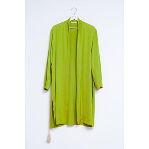 Kimono Verde Satinado con Decoración de Borlas para Usar como Prenda Exterior - Product Image 2