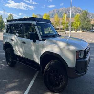 Toyota Land Cruiser 2025, prêt à être expédié - Product Image 4