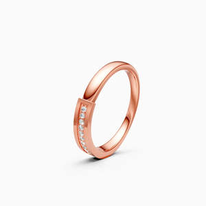 Anillo de compromiso con diamante cultivado en laboratorio Dazzle de 0.06 quilates, corte redondo, en oro amarillo, blanco y rosa de 9 quilates. - Product Image 3