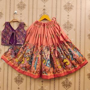 Conjunto de Lehenga Choli con Dupatta para Niñas de Shoryam Fashion |   Ropa Étnica Infantil de Poliéster Estampada en Naranja Melocotón para Diwali, Bodas y Fiestas - Product Image 4