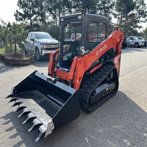รถตักล้อยางขนาดเล็ก Kubota มือสอง กำลัง 75 กิโลวัตต์ พร้อมบุ้งกี๋ สำหรับงานก่อสร้างฟาร์มและจัดสวน - Product Image 1